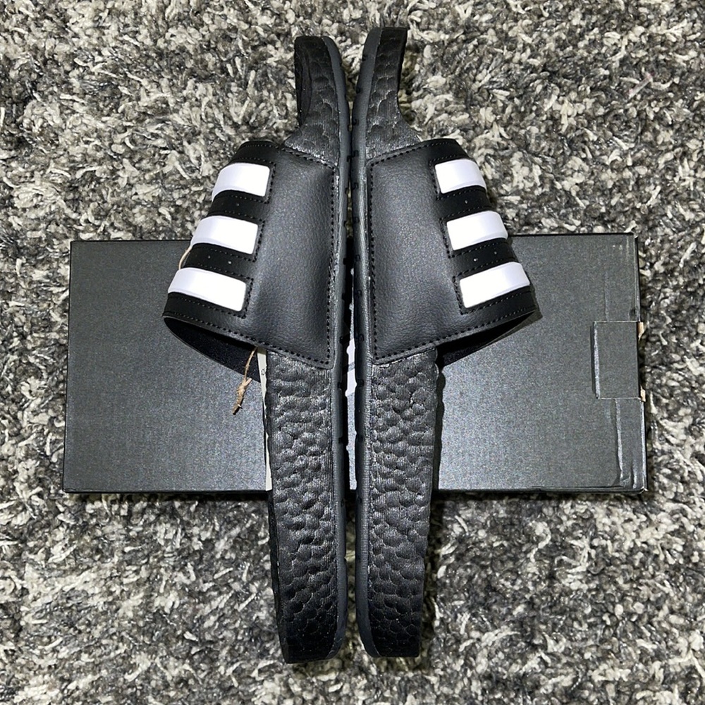 New ADIDAS ADILETTE BOOST Slides in Black - Picture 11 of 16